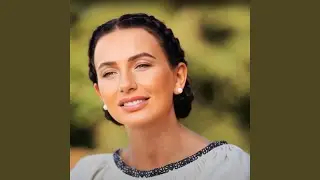 Pe Cărare Vine M&acirc;ndrul
