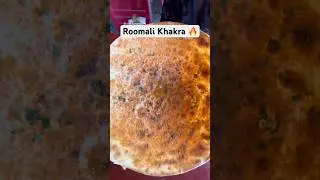 Roomali Khakra of #nashik 🔥 #youtubeshortsindia #ytshortsindia #indianstreetfood #shortsindia