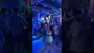 Riu Caribe Neon Party #riucaribe #cancun #poolparty #riuparty