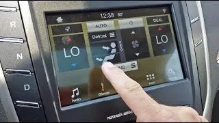 Sync 3 in a Lincoln