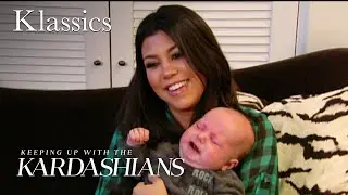 Kourtney Kardashian y Scott Disick entrenan a su beb&eacute; | KUWTK Klassics | E!