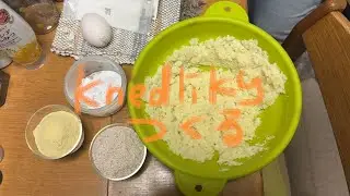 クネドリーキを作る_Cooking Traditional  Czech Food