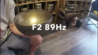Antique Singing Bowl: Jambati F2 89Hz