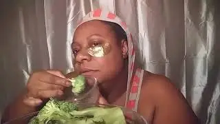 The raw broccoli challenge/💚💚💚