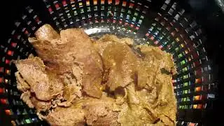 IS STEAK-UMM REAL MEAT ?