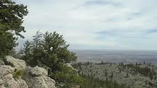A relaxing view of Horsetooth Reservoir near Fort Collins, CO