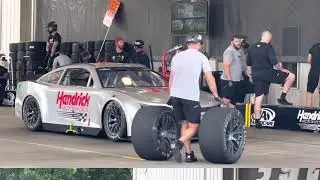 Hendrick Motorsports NASCAR Pit Crew Training - Kyle Larson, Chase Elliott, W Byron, A Bowman Cars