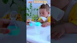 Is Your Baby&rsquo;s Food Always Spilling Everywhere? This Squeeze Bottle with Spoon Is the Solution #baby