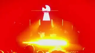 Poppy BLOODMONEY  Live at The Wellmont Theatre Montclair NJ 9/04/2025