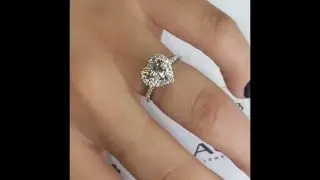 1 ct Heart Shape Diamond Halo Engagement Ring