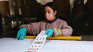 CÓMO se HACEN las CARTAS de PÓQUER USADAS en los CASINOS 🃏