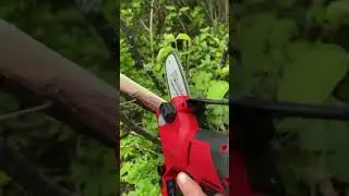 &ldquo;Milwaukee M12 6&rdquo; pruning saw! 🔥🪚 via @krugerconstruction  &bull; &bull; &bull; &bull; &bull; Follow us 👉@techineerin