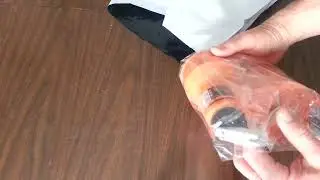 Mega Savers oil can no spouts
