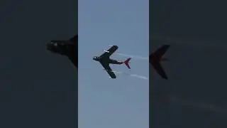 The legendary MiG 17 puts on a show#Subscribe #Military #Aviation