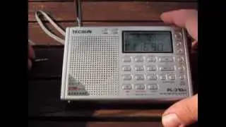 Degen 31ms antenna vs telescopic antenna on a Tecsun PL-310et
