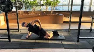 Kneeling Side Plank &mdash; Quick Technique Demo