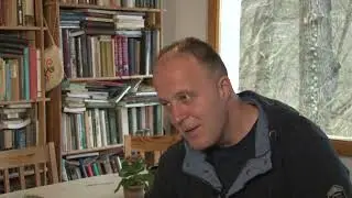Győrffy Ákos portré - (Globo Televízió 2025.10.14.)