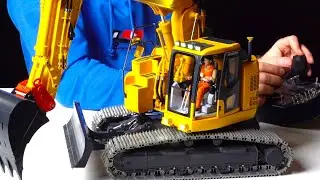 FIRST REVIEW of the brilliant KOMATSU PC228 RC Digger from FUMOTEC