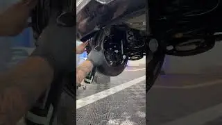 Limpeza do chassi  #carro #esteticaautomotiva #detailing