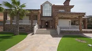 EN VENTA: Chalet Independiente Gran Lujo en Gri&ntilde;on