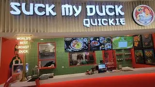 Don't Go to This Surabaya Food Court Unless You're..