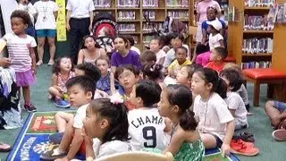 AFN Daegu - Camp Walker Library hosts a special storytime for both U.S. and Korean children