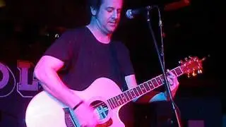 Tony Sly - Acoustic Show in Manchester 2010 : Let Me Down