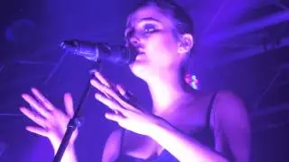 Banks - Change - LIVE PARIS 2013