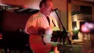 Three Wise-ish Men (aka Cutting Crew's Nick Van Eede) - Looking For A Friend
