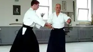 Komyokan Aikido Ezra Shihan Demonstrating Morotedori Kotegaeshi