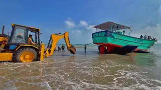 30 Ton Boat Launch 🔥 | பிரமாண்டம்! 30 டன் படகு கடலுக்குள் & கரையில் பிரமாண்ட கரி விருந்து🤤