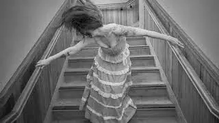 Wire::Lauren Flynn