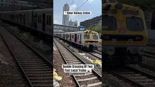 95722 Kalyan-Csmt (Fast) Local Train Crosses 95605 Csmt-Titwala (Fast) Local Train 🚂 #mumbailocal
