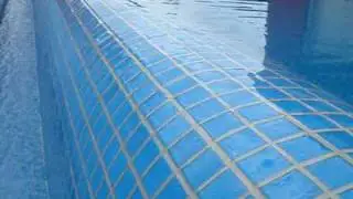 ZWEIBAU Piscinas y Cascadas