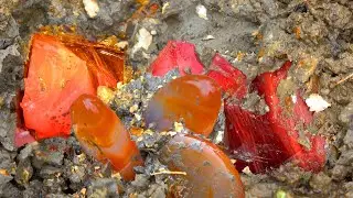 The blind boy discovered a rare red vein agate. Diamonds and crystals in the valley