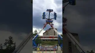 #schausteller #manege  #funfair  #feria #kermis  #kirmes #atrakce #f&ecirc;teforaine #fairground