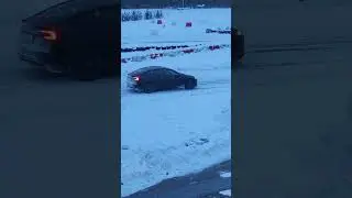 Tesla Model 3 LR AWD 2025 | Tor Modlin | Snow Fun | Phone