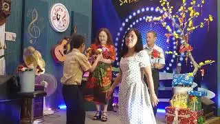 Hai Kỷ Niệm Một Chuyến Đi - Sáng Tác  : NS Tuấn Khanh & Hoài Linh - Trình Bày : Lâm Thời & Bảo Ngân