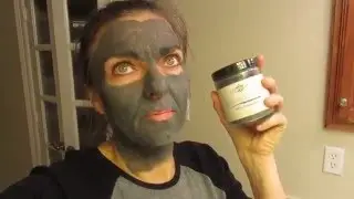 VLOG 272**Earth Shift Products Detox Facial Scrub** orJANics 50nRaw
