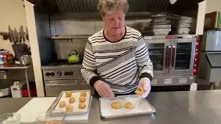 Learn How to Make Empty Tomb Muffins