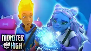 ❄️ Spaventi sulla neve e magia degli Yeti | Monster High Italiano