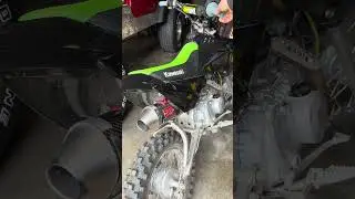 Klx110L, 143 big bore, 22mm mikuni , modded airbox and Yoshimura Full Exhaust #klx110 #pitbike