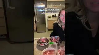 dando alimentação natural para meus cachorros