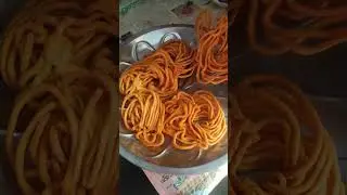 sankranthi special chastunnanu..#chakarallu#foodies #snacks