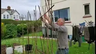 The Easiest Way To Build A Bean Support Structure