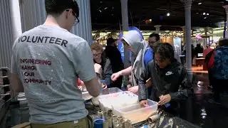 Kids get a lesson in engineering at the Kentucky Science Center