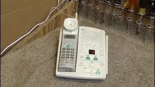 AT&T 7720 25-Channel Cordless Phone with CallerID, Call Waiting and Digital Answering System
