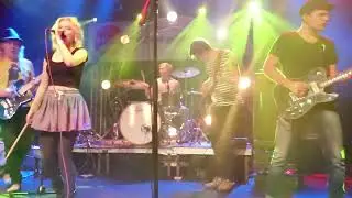 Sallan ja Miron matka maailman ymp&auml;r - Kamera