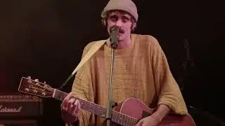 My Baby is Back - Avincola canta Carella - live video unofficial