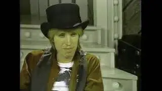 Том Петти &mdash; великолепное интервью (2 минуты 30 секунд, 1984 год)